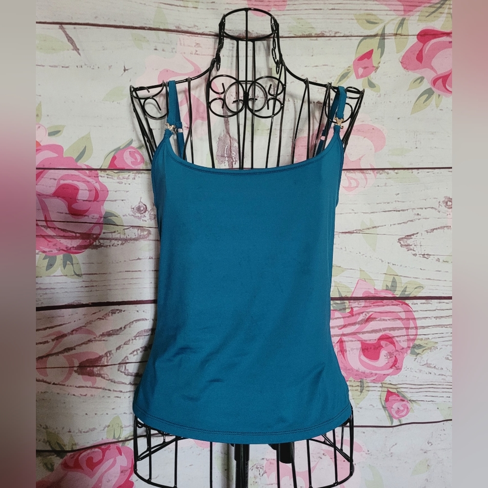 🌺Victoria's Secret Camisole Top